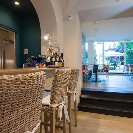 酒店 Blu 拉瓦尼亚