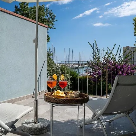 Hotel Blu Lavagna