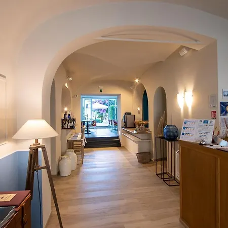 Hotel Blu