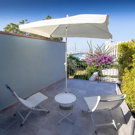 Szálloda Blu Lavagna