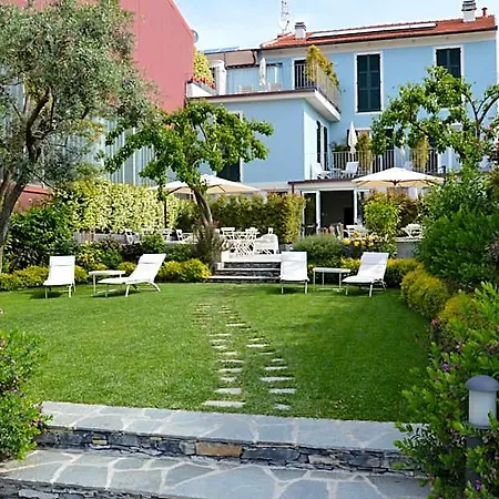 Blu Hotel 3*