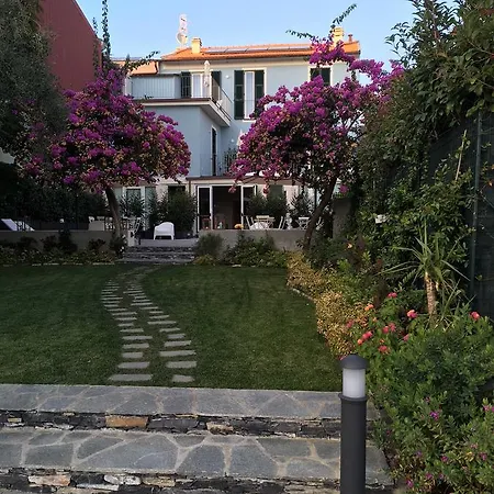 Blu Hotel Lavagna